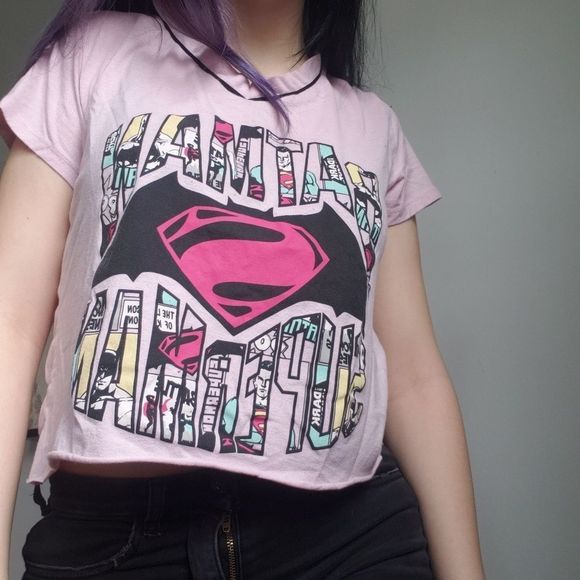 ✨2FOR15$✨Pink Batman Superman Crop Top - Picture 2 of 8